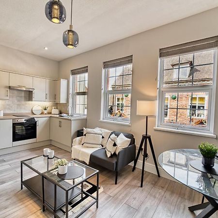 Host & Stay - Taylor Apartment Worcester Bagian luar foto