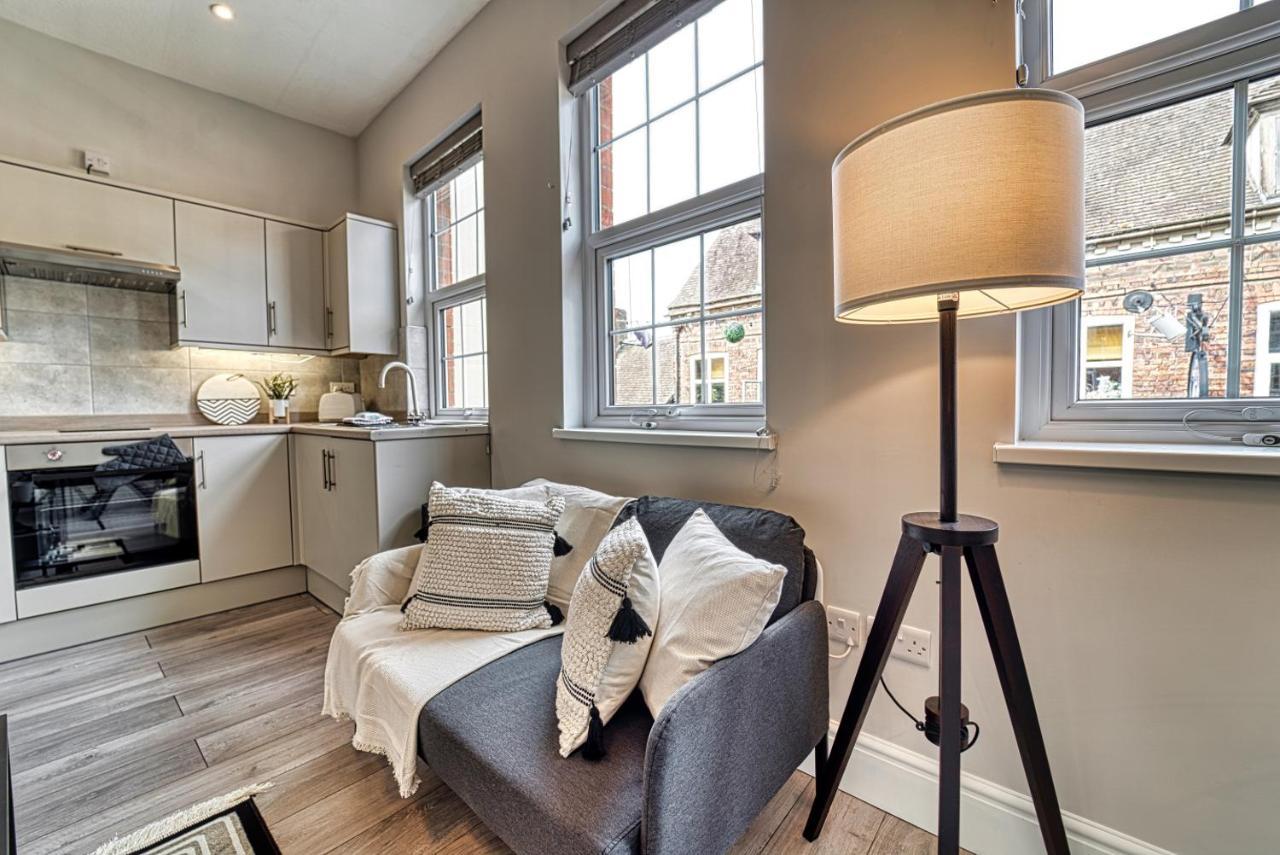 Host & Stay - Taylor Apartment Worcester Bagian luar foto