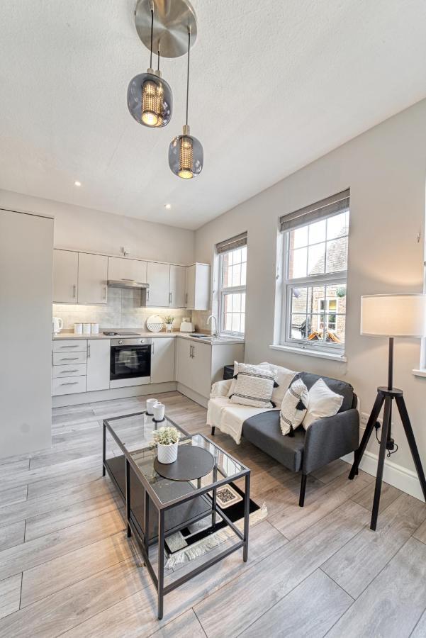 Host & Stay - Taylor Apartment Worcester Bagian luar foto